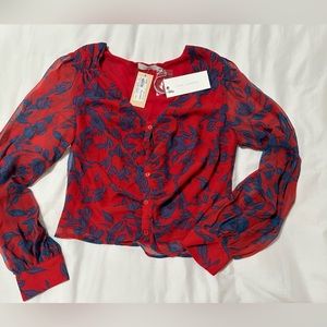 Brand new Lush Brand button, long sleeve, silk top‼️